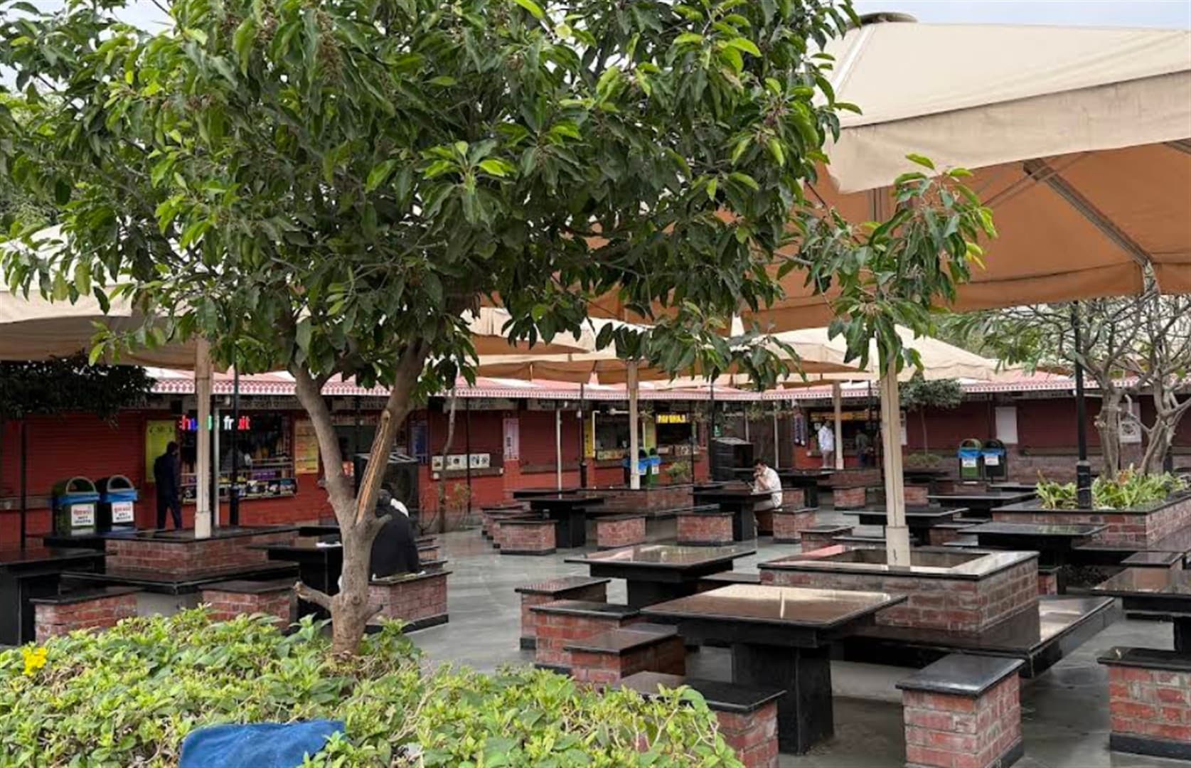Masala Chowk - 20 Stalls, One Courtyard - Jaipur's Go-To Food Court Hangout, photo 2 of 6