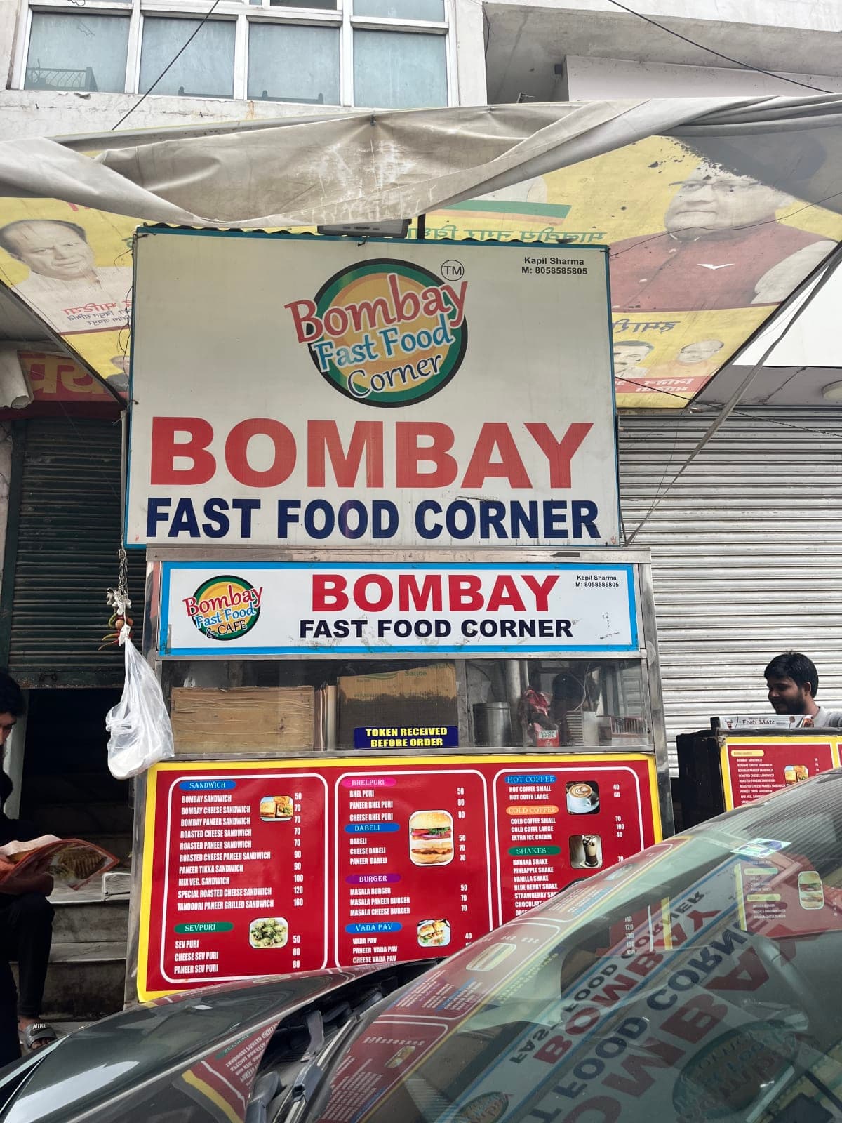 Bombay Fast Food Corner, spot famous for its Vada Pav in Raja Park, Jaipur - Thela Khojo