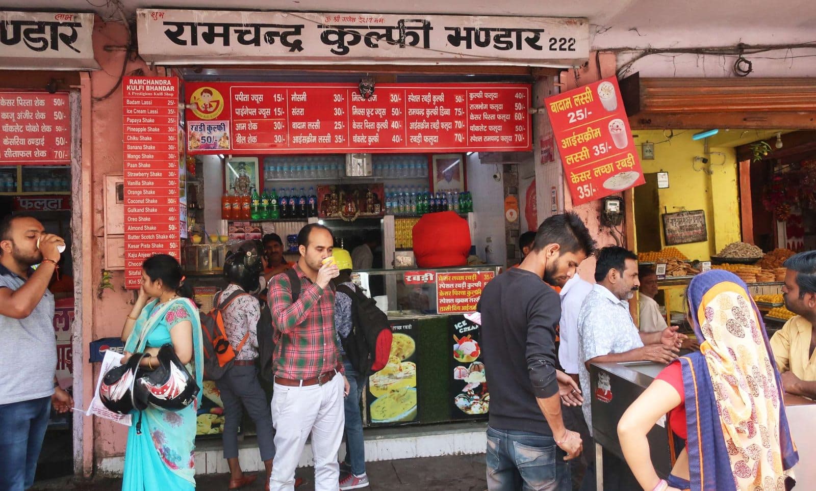 Ramchandra Kulfi Bhandar, spot famous for its Kulfi in Tripoliya Bazar, Jaipur - photo 3 of 3 - Thela Khojo