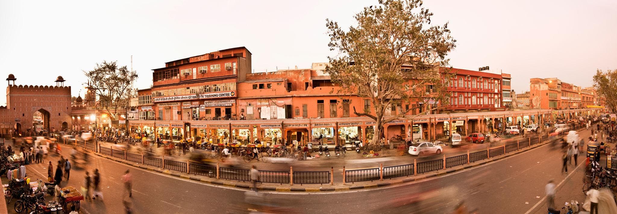 Thela Khojo's Jaipur street food guides for exploring local flavours