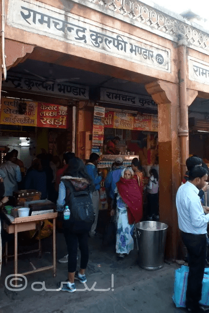 Ramchandra Kulfi Bhandar, spot famous for its Kulfi in Tripoliya Bazar, Jaipur - Thela Khojo