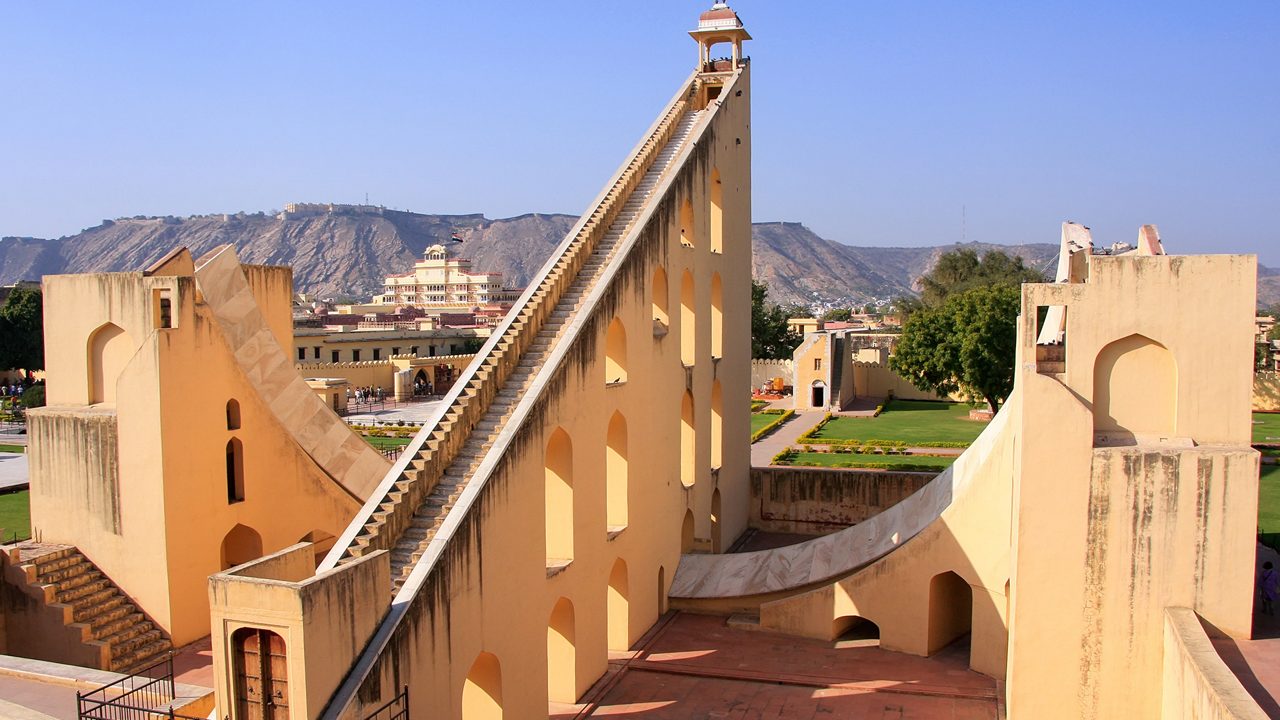 Jantar Mantar - stop on a Thela Khojo food trail